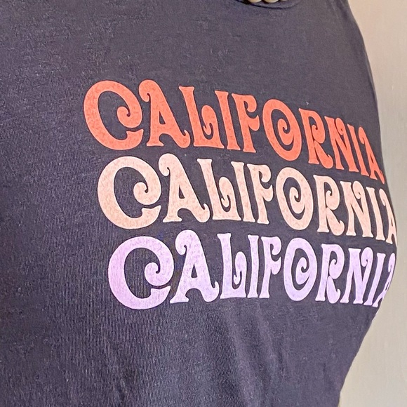 CALIFORNIA DREAMING TEE vintage 70’s- one day sale - Picture 6 of 12